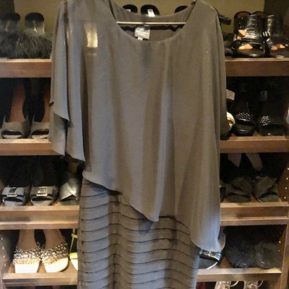 Bodycon Dress - Picture 1 of 5